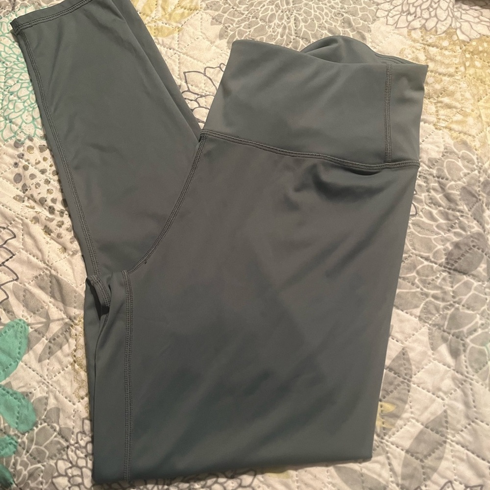 Lululemon Gray High-Waisted Leggings